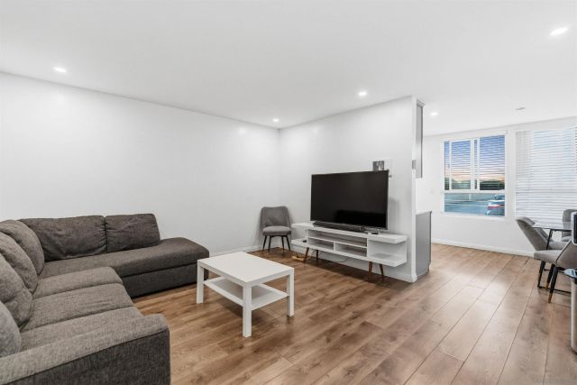 279 moss st 322, Chula Vista, CA 91911