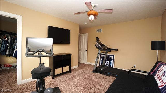 1405 Hidden Lake Boulevard, Akron, OH 44312