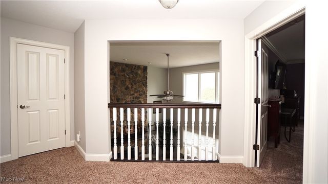 1405 Hidden Lake Boulevard, Akron, OH 44312