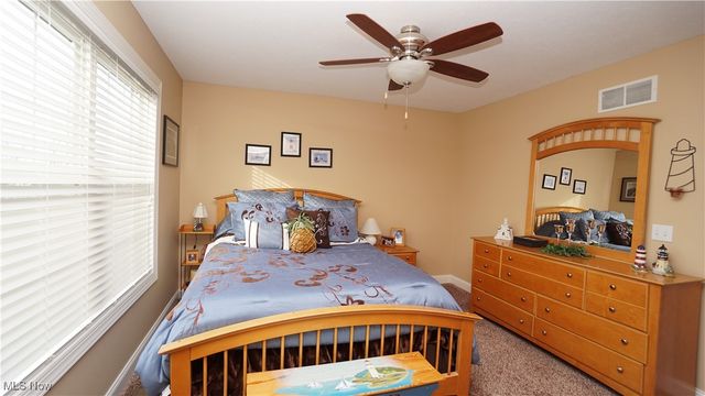 1405 Hidden Lake Boulevard, Akron, OH 44312