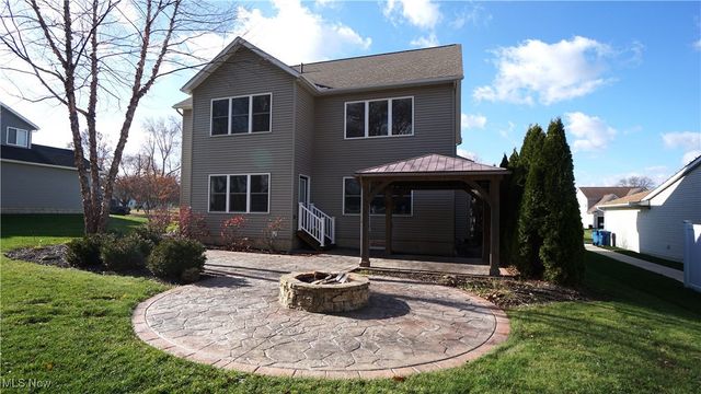 1405 Hidden Lake Boulevard, Akron, OH 44312