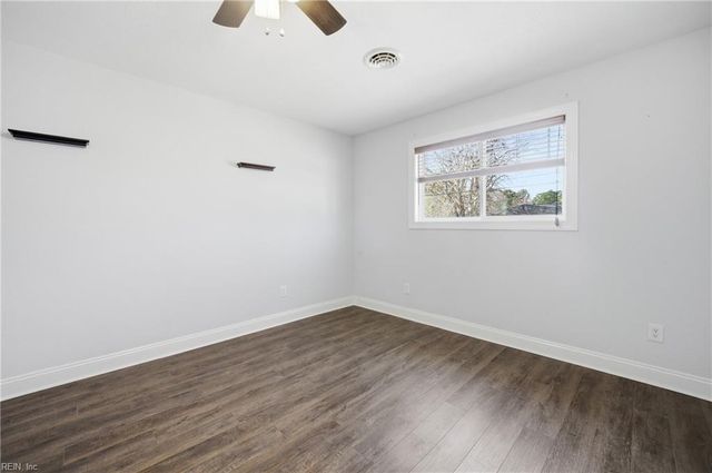 404 Duplin ST, Virginia Beach, VA 23452