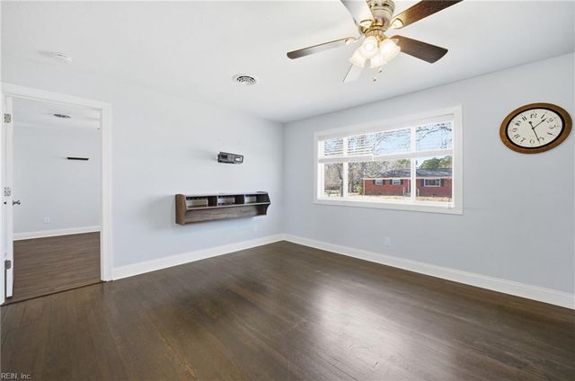 404 Duplin ST, Virginia Beach, VA 23452