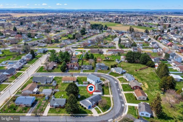 30 LINCOLN DR, Hanover, PA 17331