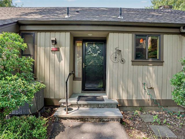 128 Heritage Hills Drive B, Somers, NY 10589