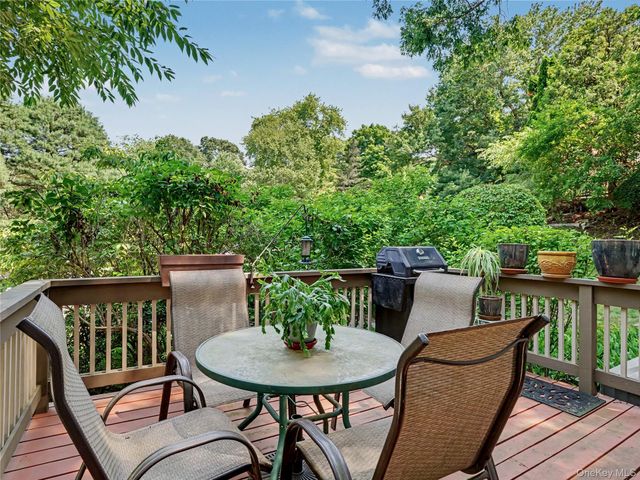 128 Heritage Hills Drive B, Somers, NY 10589