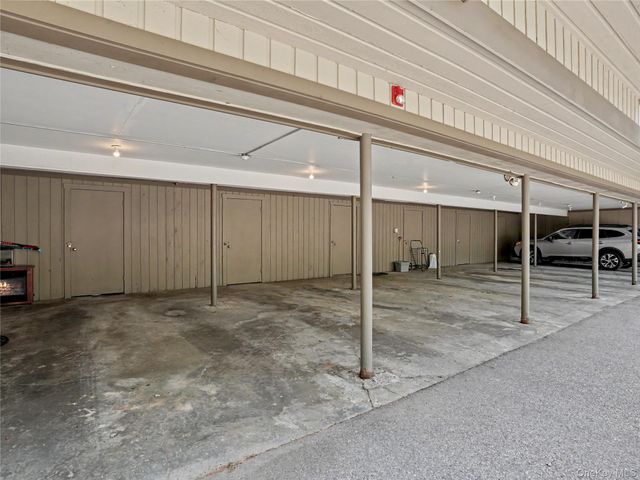 128 Heritage Hills Drive B, Somers, NY 10589