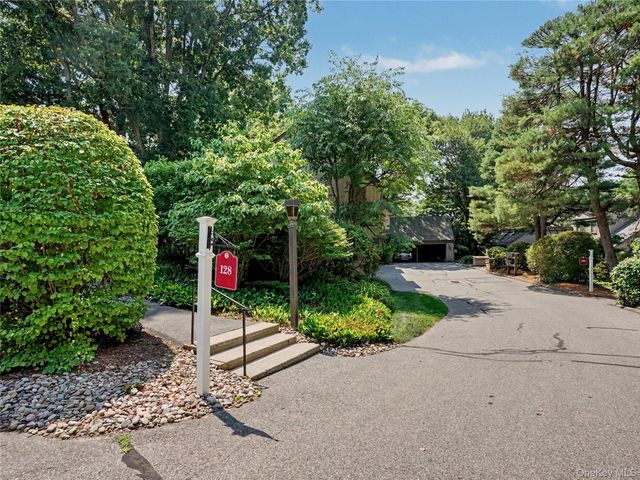 128 Heritage Hills Drive B, Somers, NY 10589