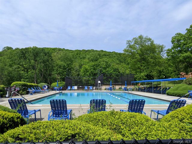 128 Heritage Hills Drive B, Somers, NY 10589