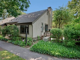 128 Heritage Hills Drive B, Somers, NY 10589