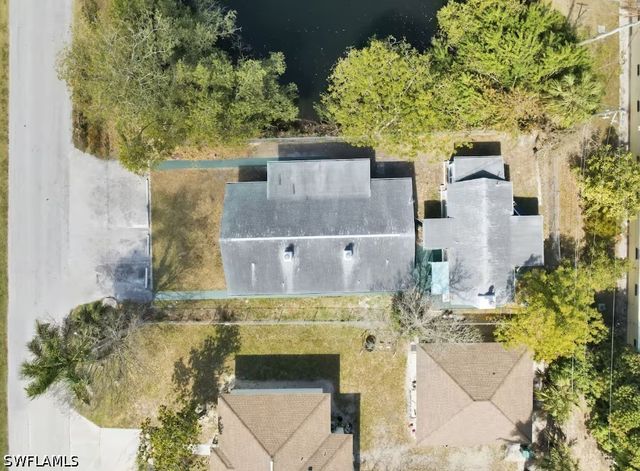 2147 Washington AVE C, Naples, FL 34112