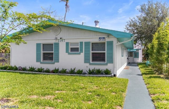 2147 Washington AVE C, Naples, FL 34112