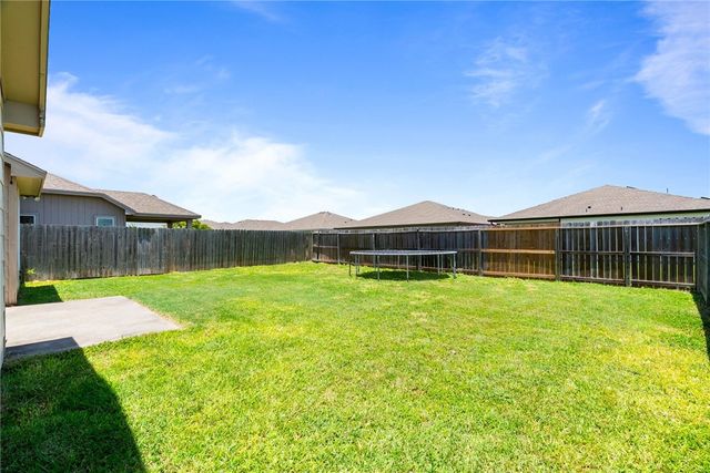 2238 Tallow Drive, Portland, TX 78374