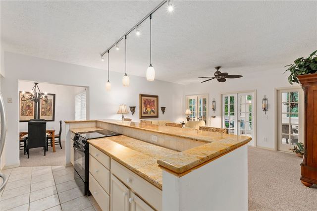 1195 Winding Oaks Circle E 303, Vero Beach, FL 32963