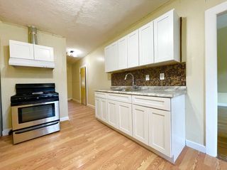 89 Tuttle St 3, Boston, MA 02125