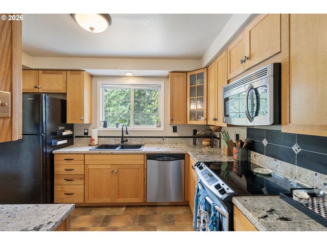16127 Ne CAPLES Rd, Brush Prairie, WA 98606