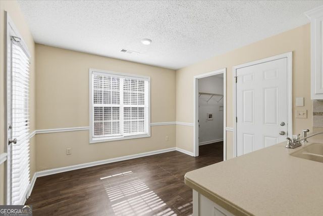 1319 Vine Circle, Mcdonough, GA 30253