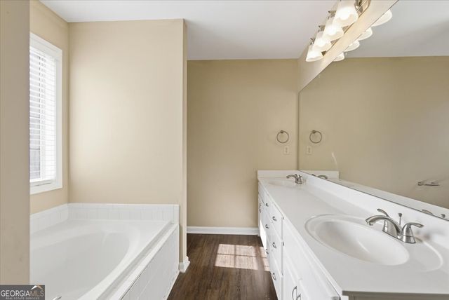 1319 Vine Circle, Mcdonough, GA 30253