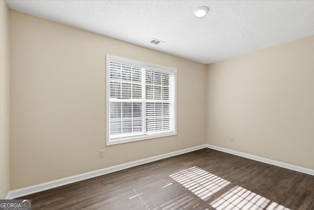 1319 Vine Circle, Mcdonough, GA 30253