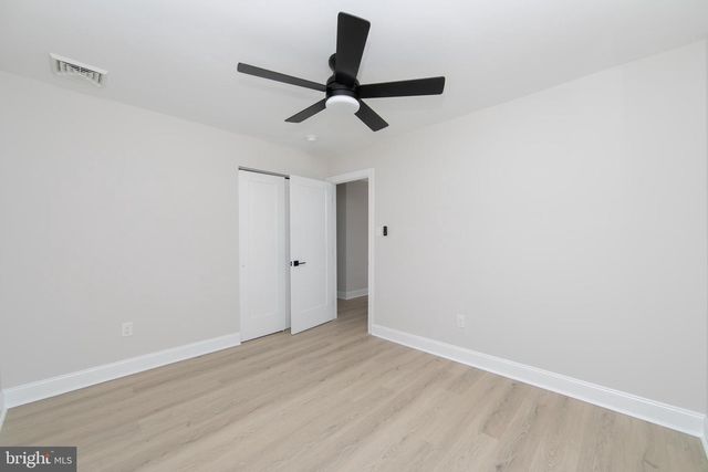 300 HINCHMAN AVE, Cherry Hill, NJ 08002