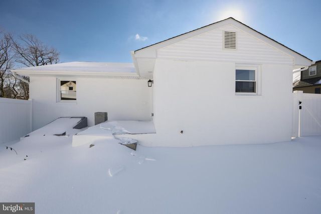 300 HINCHMAN AVE, Cherry Hill, NJ 08002