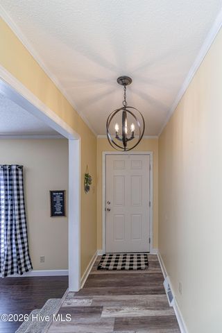 3305 Evelyn Drive, Kinston, NC 28504