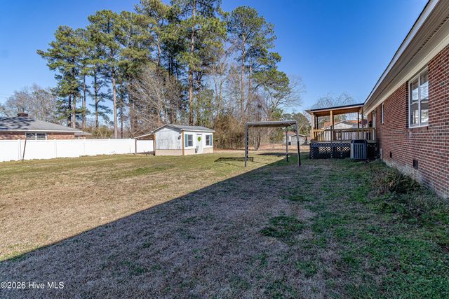 3305 Evelyn Drive, Kinston, NC 28504