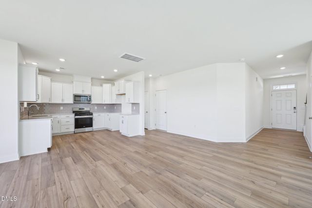 1573 Briar Brook Lane, Zebulon, NC 27597