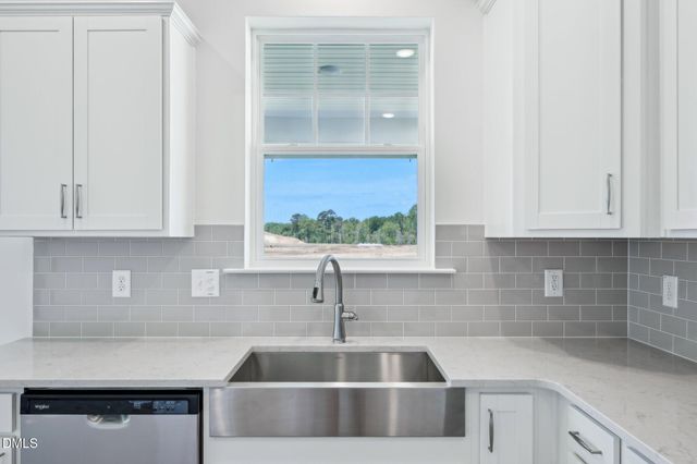 1573 Briar Brook Lane, Zebulon, NC 27597