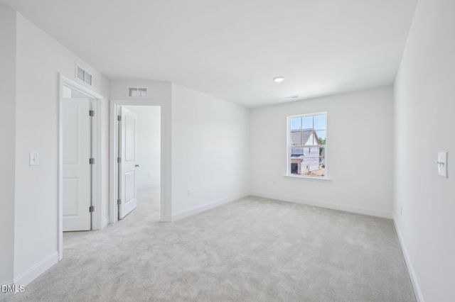 1573 Briar Brook Lane, Zebulon, NC 27597