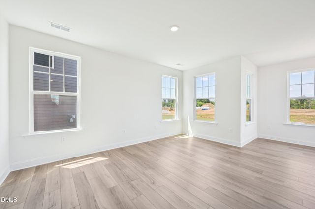 1573 Briar Brook Lane, Zebulon, NC 27597
