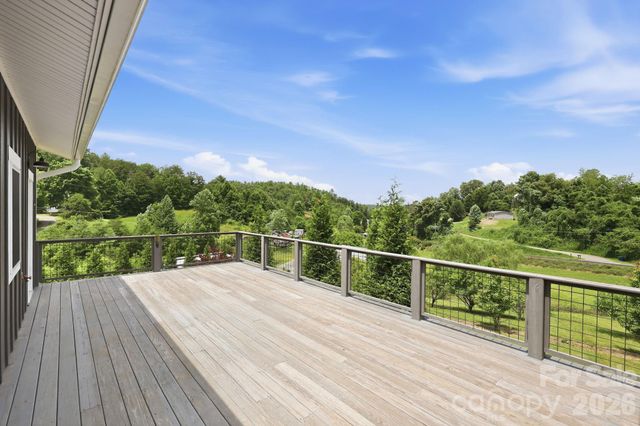 41 Bell Sprinkle Road, Weaverville, NC 28787