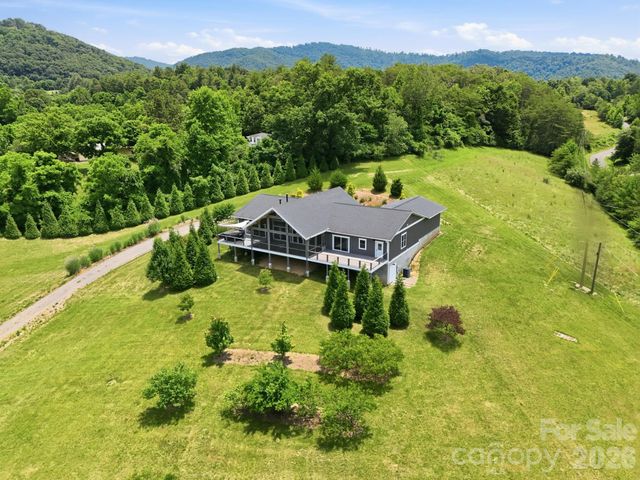 41 Bell Sprinkle Road, Weaverville, NC 28787
