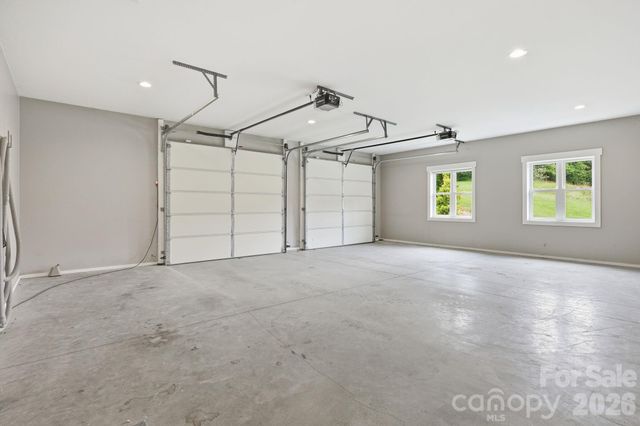 41 Bell Sprinkle Road, Weaverville, NC 28787
