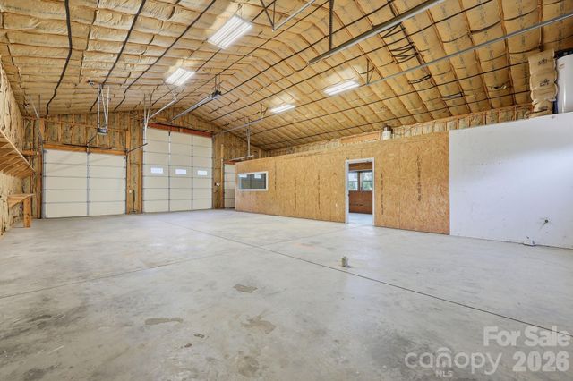 41 Bell Sprinkle Road, Weaverville, NC 28787