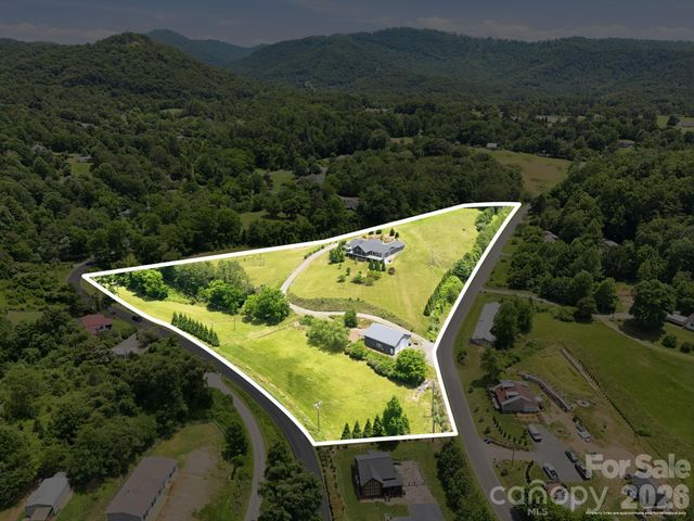 41 Bell Sprinkle Road, Weaverville, NC 28787