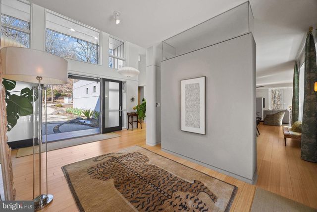 2923 WOODVALLEY DR, Baltimore, MD 21208