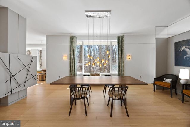 2923 WOODVALLEY DR, Baltimore, MD 21208