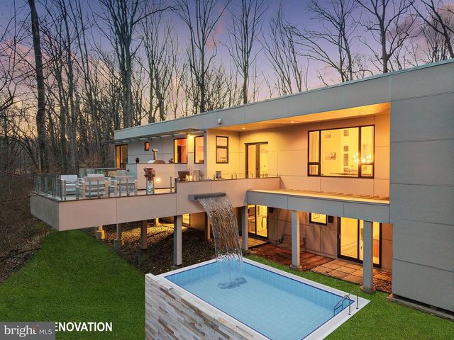 2923 WOODVALLEY DR, Baltimore, MD 21208