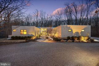 2923 WOODVALLEY DR, Baltimore, MD 21208