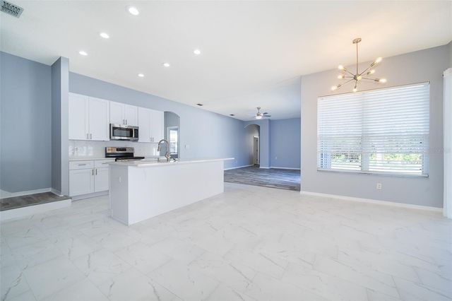 8119 LAKE CROWELL CIRCLE, Orlando, FL 32836