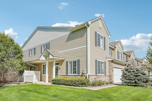 40 River Woods Drive W, Saint Paul Park, MN 55071