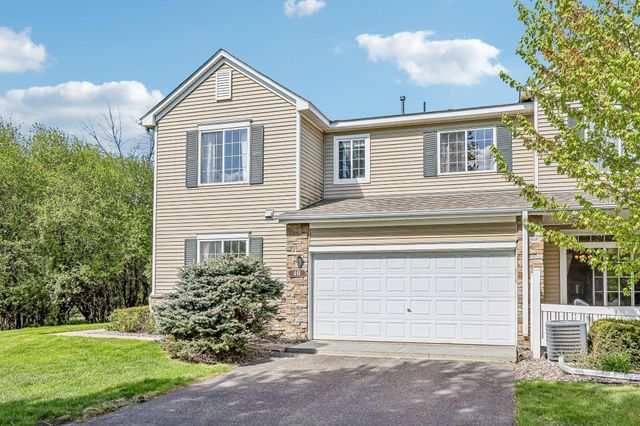 40 River Woods Drive W, Saint Paul Park, MN 55071