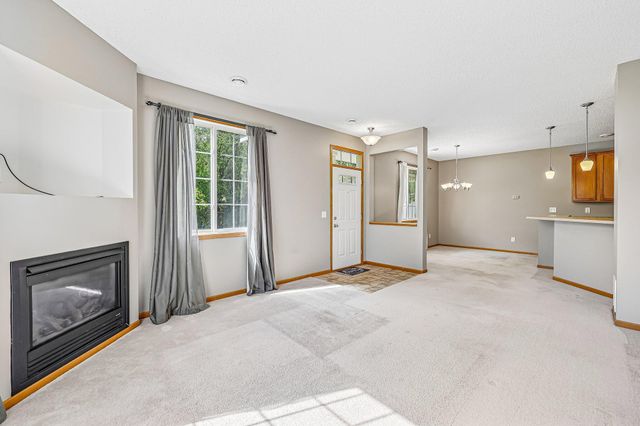 40 River Woods Drive W, Saint Paul Park, MN 55071
