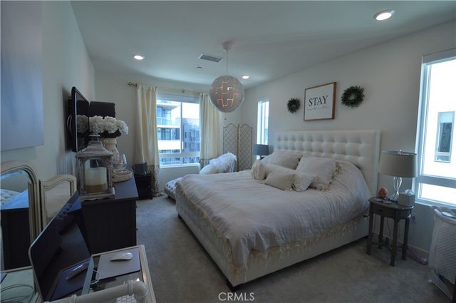 1536 Nolita, Irvine, CA 92612