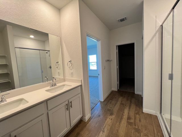 2005 Lazy Acres ST, Leander, TX 78641