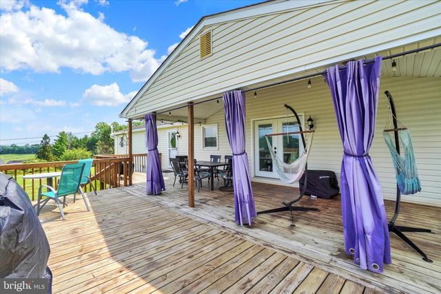 13174 MONT RD, Felton, PA 17322