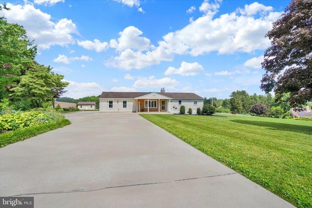 13174 MONT RD, Felton, PA 17322