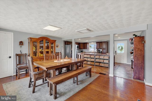 13174 MONT RD, Felton, PA 17322