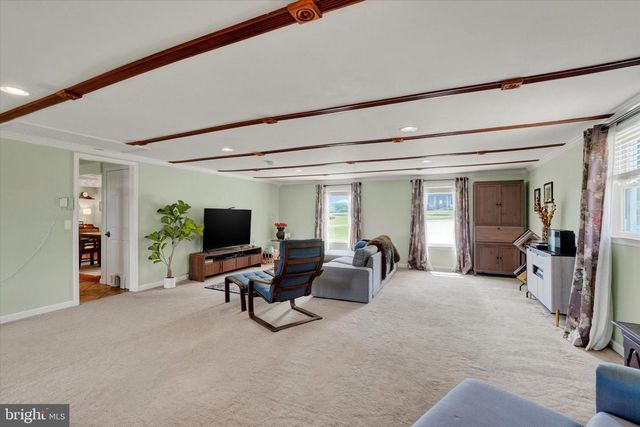 13174 MONT RD, Felton, PA 17322